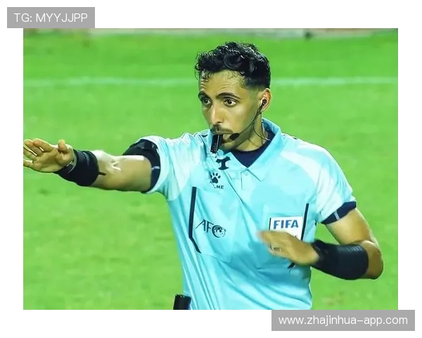 亚洲杯门线悬案引发争议 多方解读与裁判判罚标准问题探讨 亚洲杯门线悬案引发争议 多方解读与裁判判罚标准问题探讨